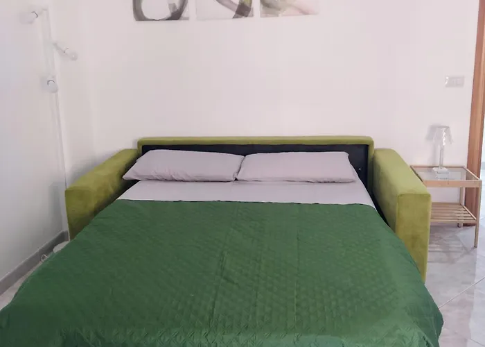 Fermi 80 Apartamento